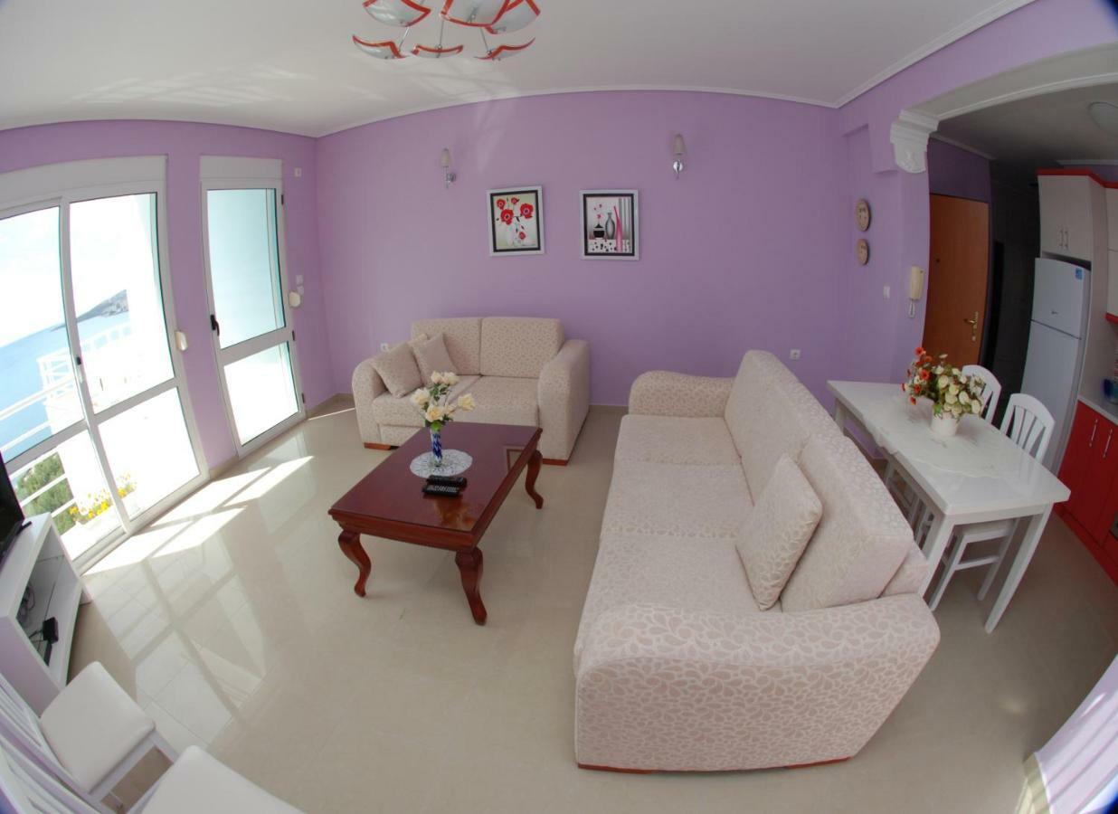 Erti'S Apartments Sarandë Buitenkant foto