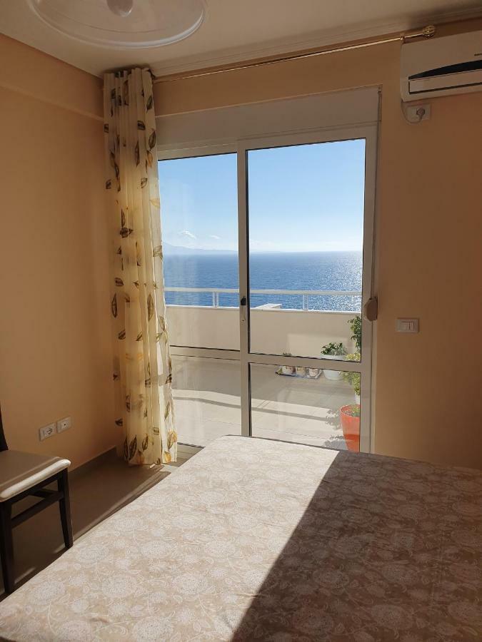 Erti'S Apartments Sarandë Buitenkant foto